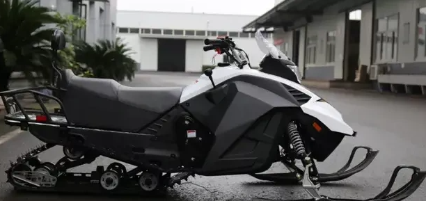 Снегоход ULAR 220 в Камышине