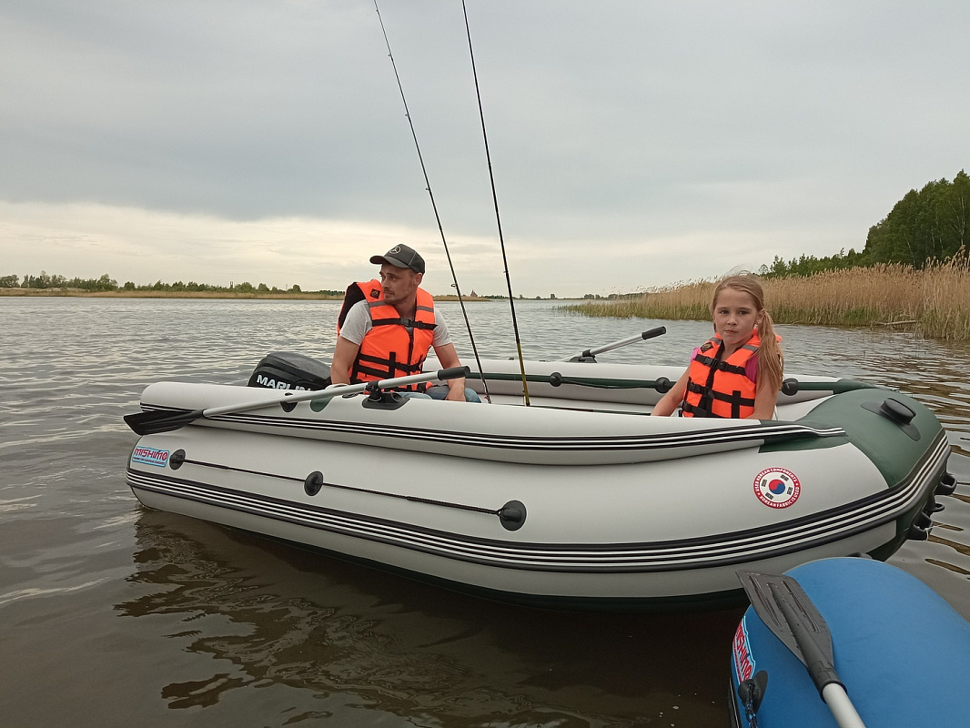 Лодка MISHIMO FAMILY LITE DF 390 в Камышине