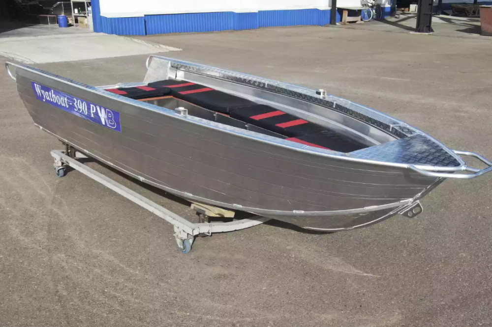 Алюминиевая лодка Wyatboat-390РМ увеличенный борт в Камышине