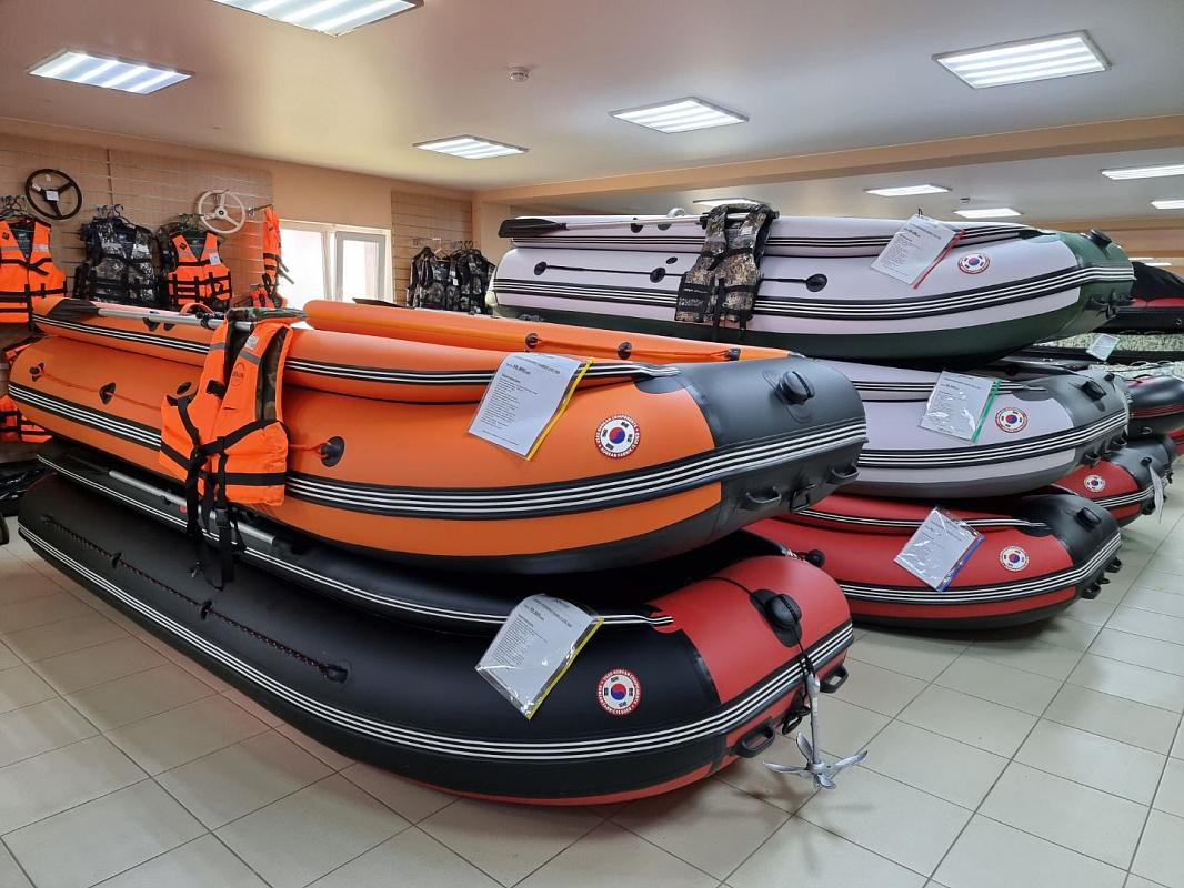 Лодка MISHIMO FAMILY LITE DF 390 в Камышине