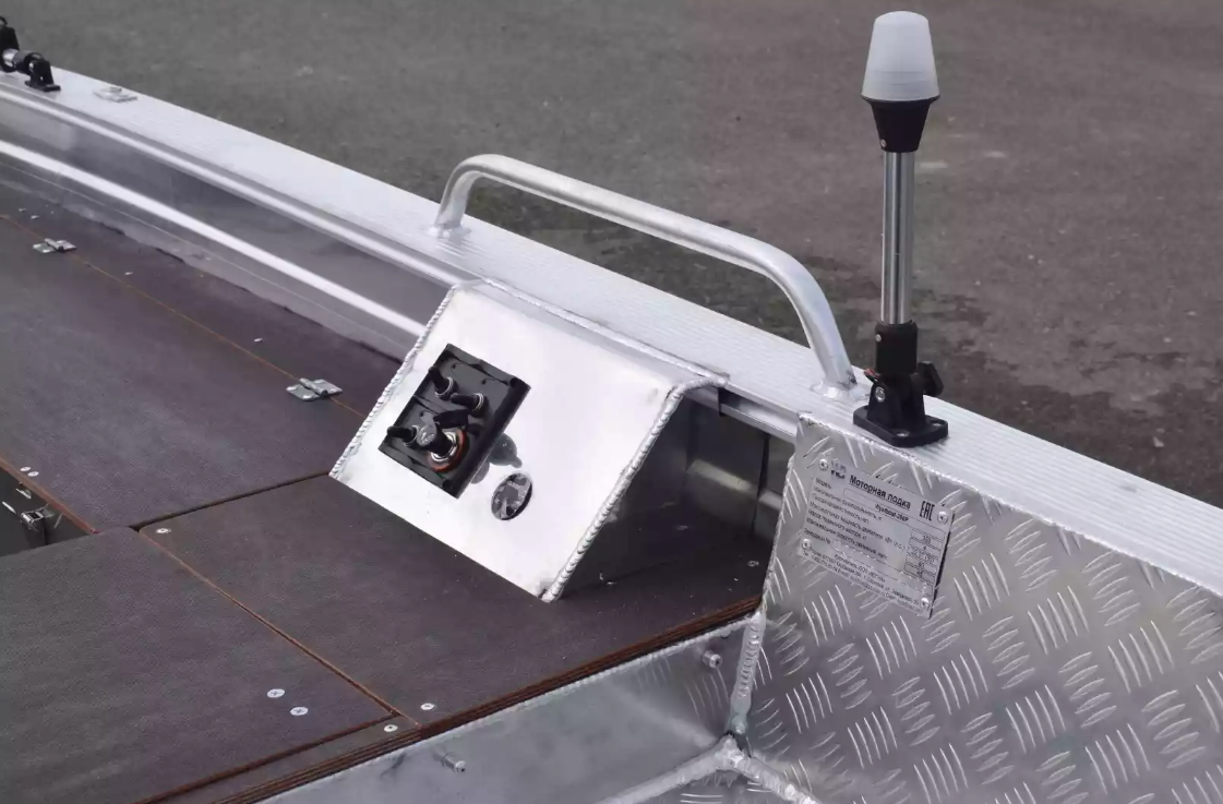 Алюминиевая лодка Wyatboat-390РМ в Камышине