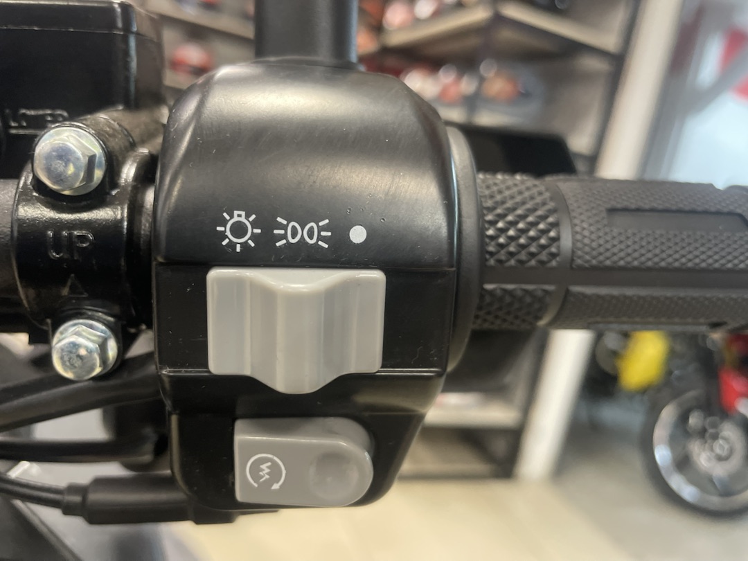 Скутер PROMAX STALKER ARMY 240(49) в Камышине