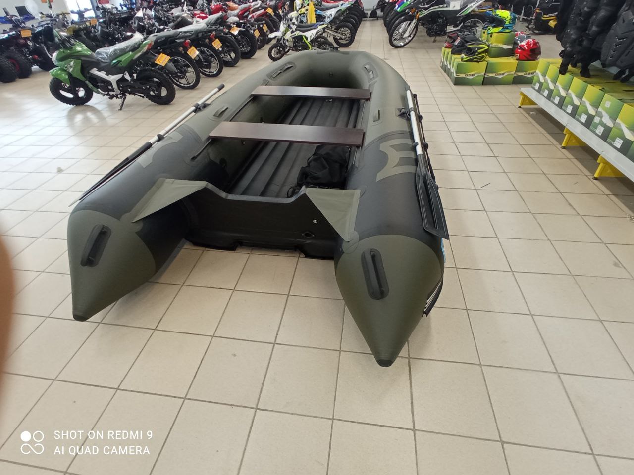 Лодка MISHIMO RIVER JET 400 под водомет в Камышине