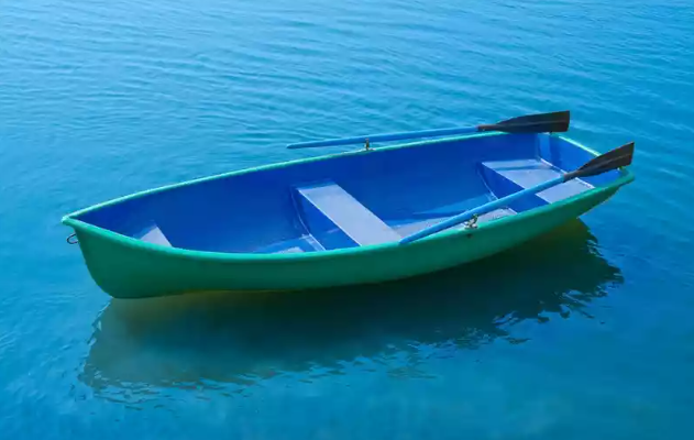 Стеклопластиковая лодка Дельфин в Камышине