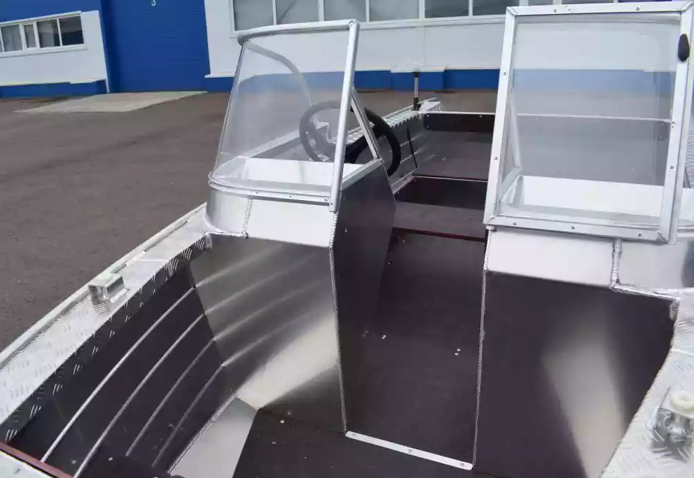 Алюминиевая лодка Wyatboat-390 DCM Увеличенный борт в Камышине