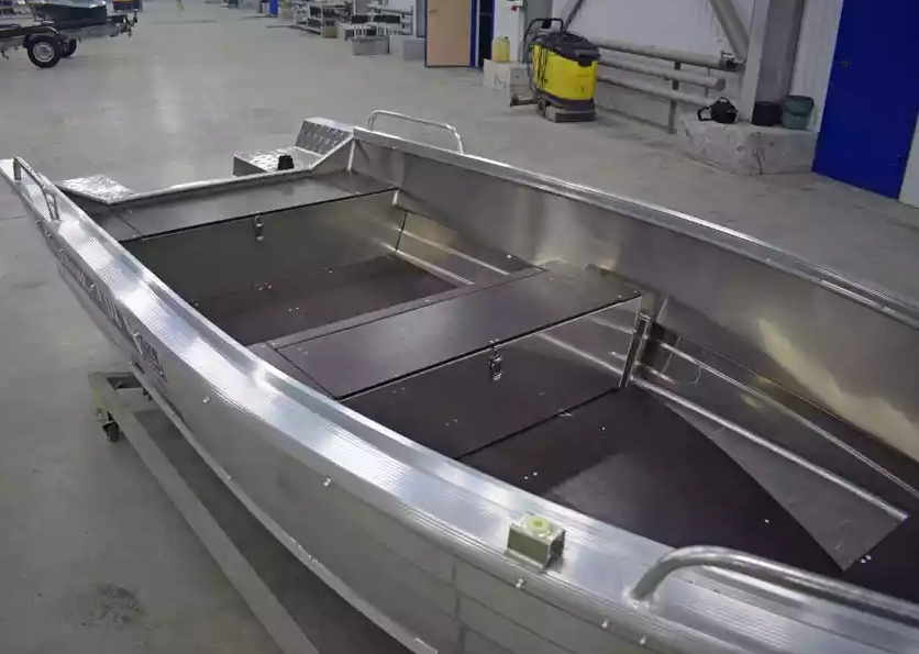 Алюминиевая лодка  Wyatboat-430 Р в Камышине