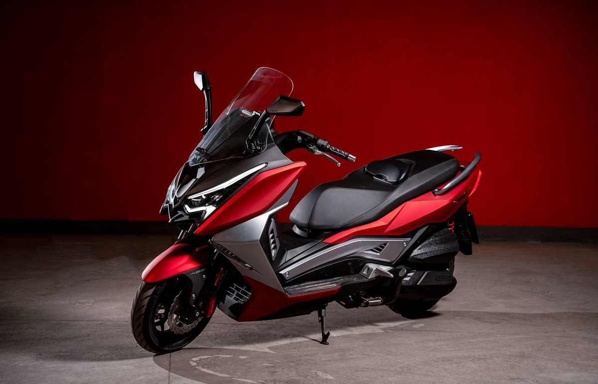 МАКСИСКУТЕР ARIIC 318 в Камышине