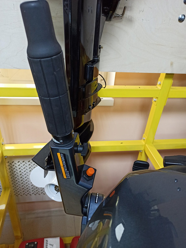 Лодочный мотор BREEZE F9,9S (4х тактный) в Камышине