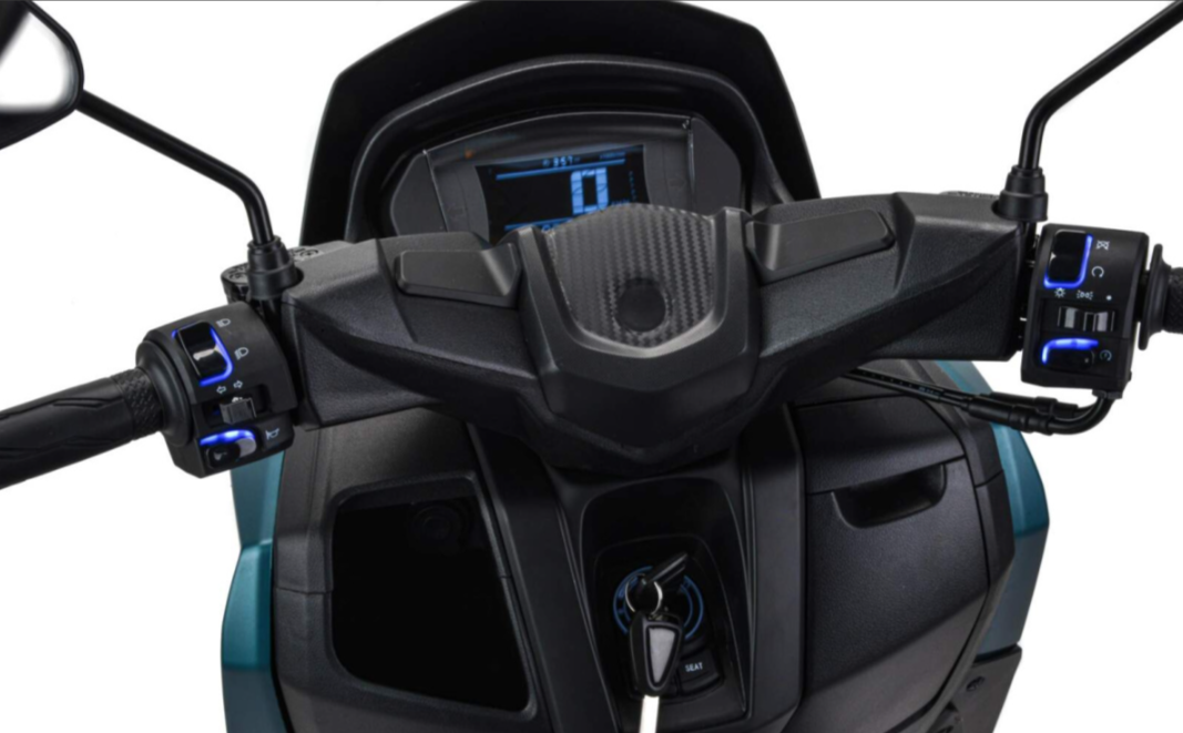 Скутер MOTOLAND (МОТОЛЕНД) VULKAN 150 в Камышине