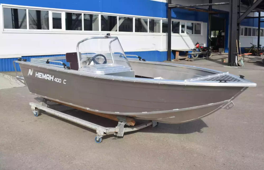 Алюминиевая лодка Неман-400 С в Камышине