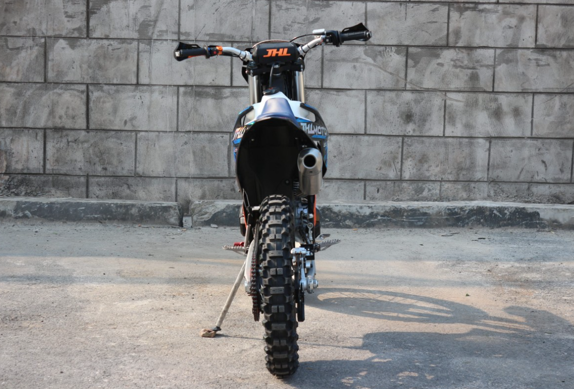 Мотоцикл JHLMOTO JHL Z3 CB250 (172FMM-3A) в Камышине