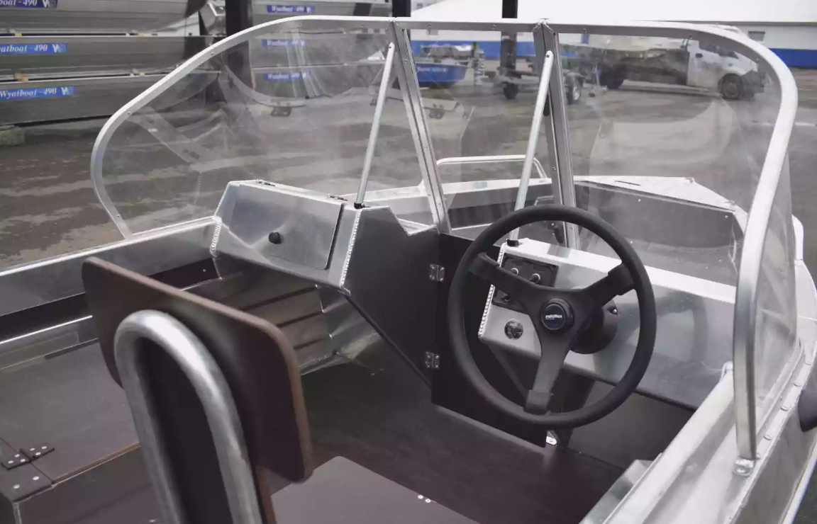 Алюминиевая лодка  Neman-400 DC в Камышине