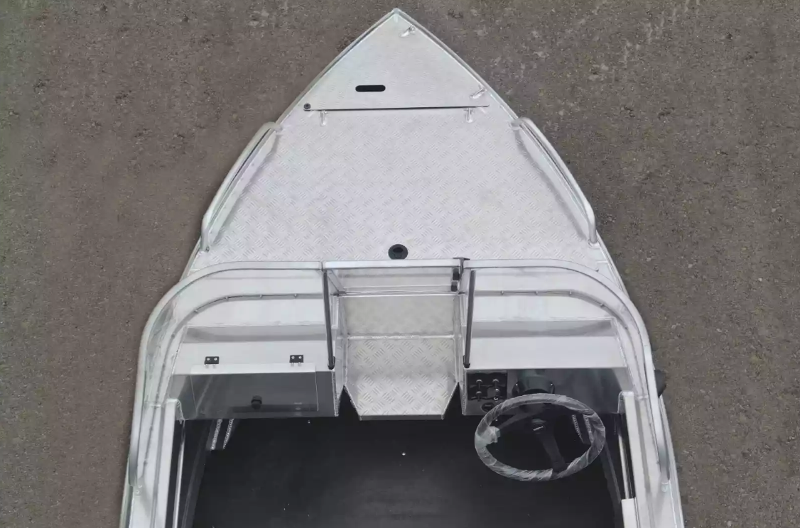 Алюминиевая лодка  Neman-400 PRO в Камышине