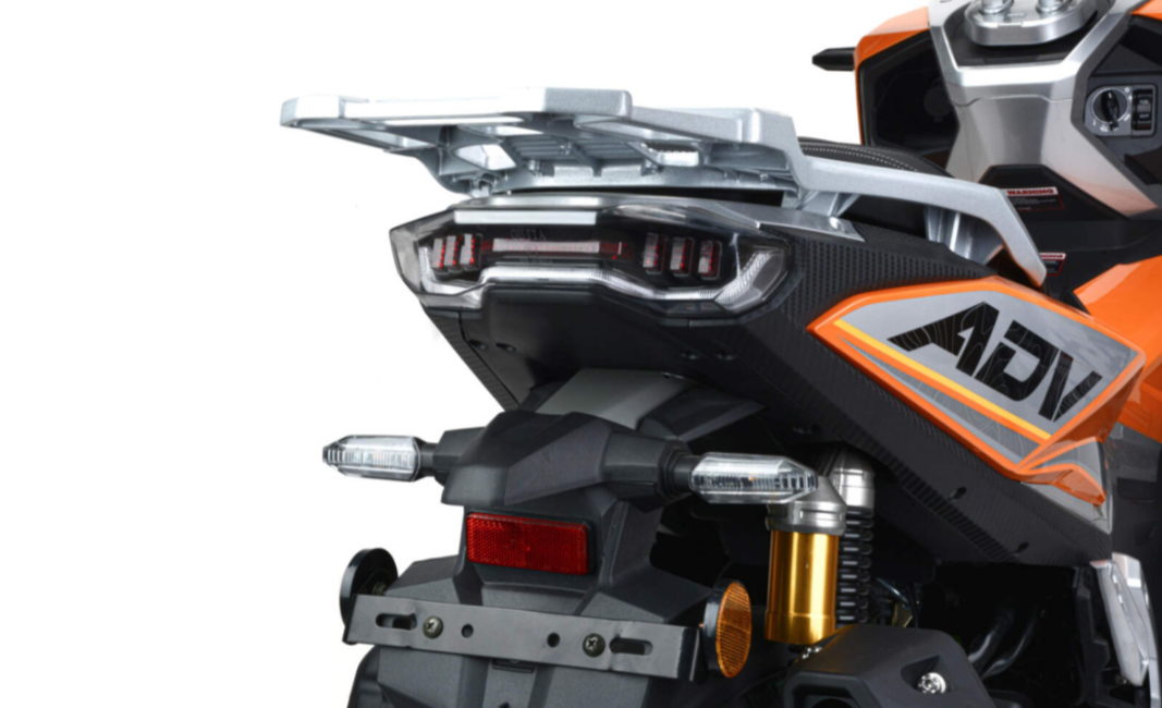 Скутер MOTOLAND (МОТОЛЕНД) T-MAX 150 в Камышине