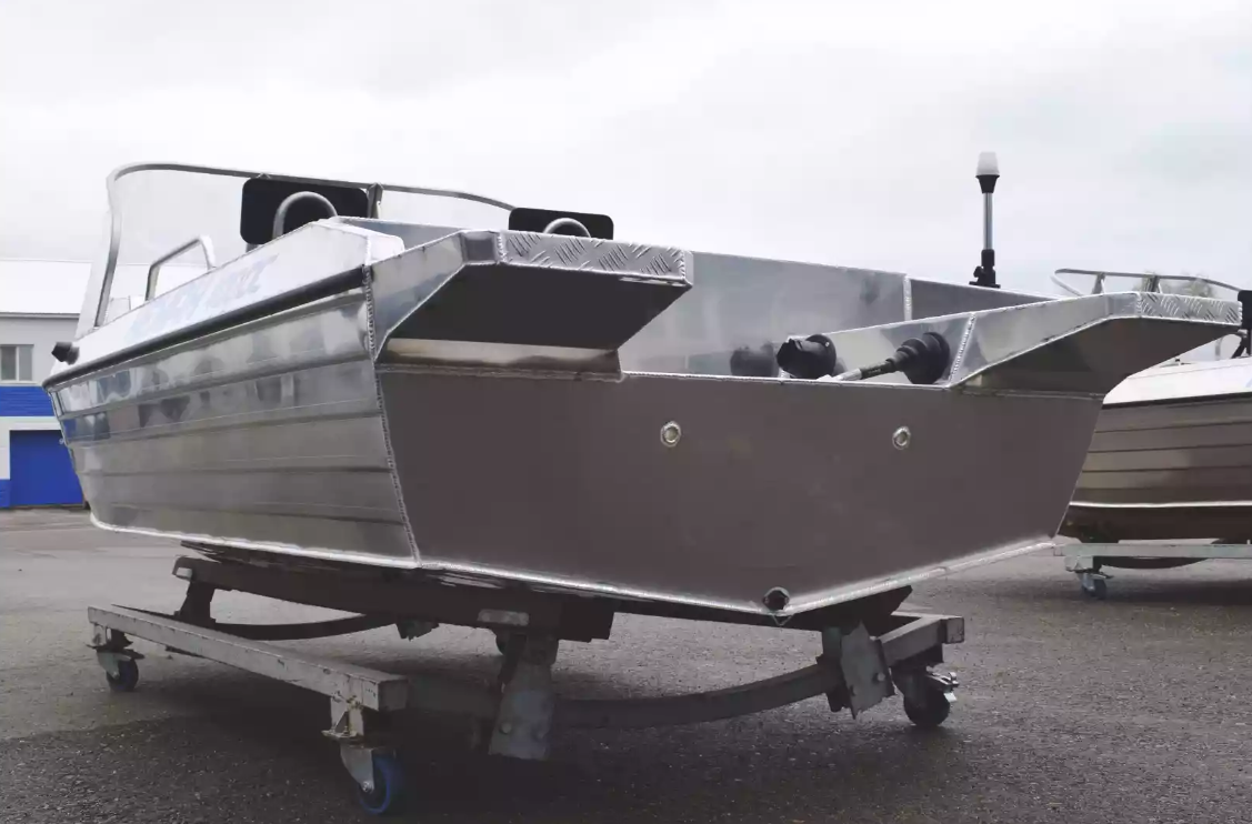 Алюминиевая лодка  Neman-400 DC в Камышине