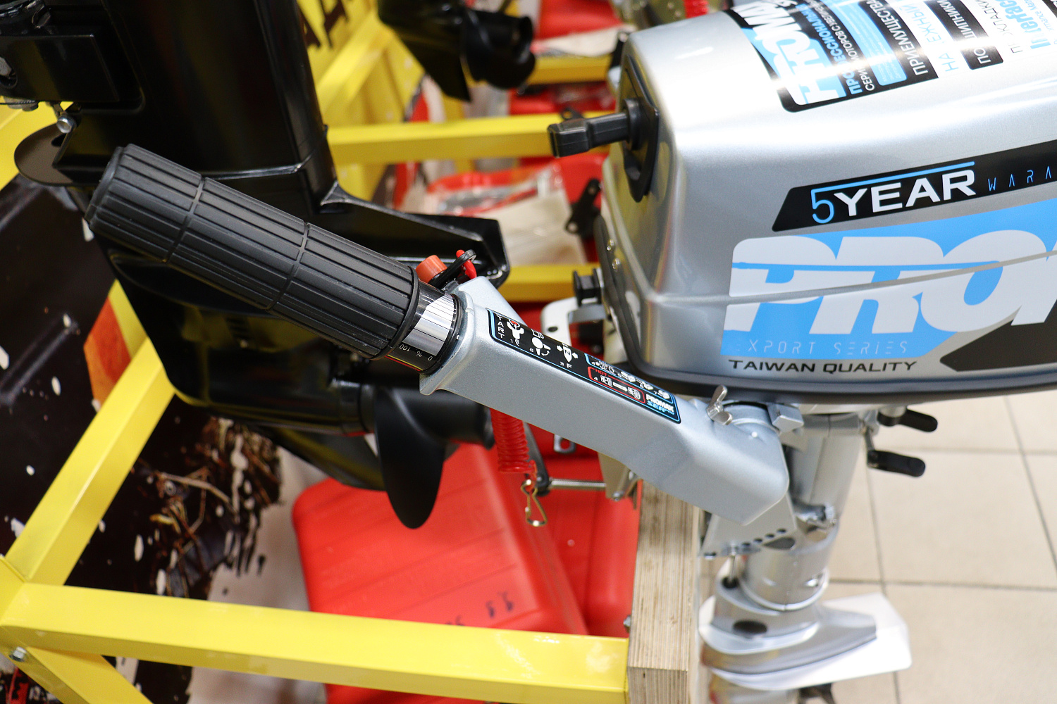 Лодочный мотор PROMAX SP5FHS (внешний бак 12 л) в Камышине