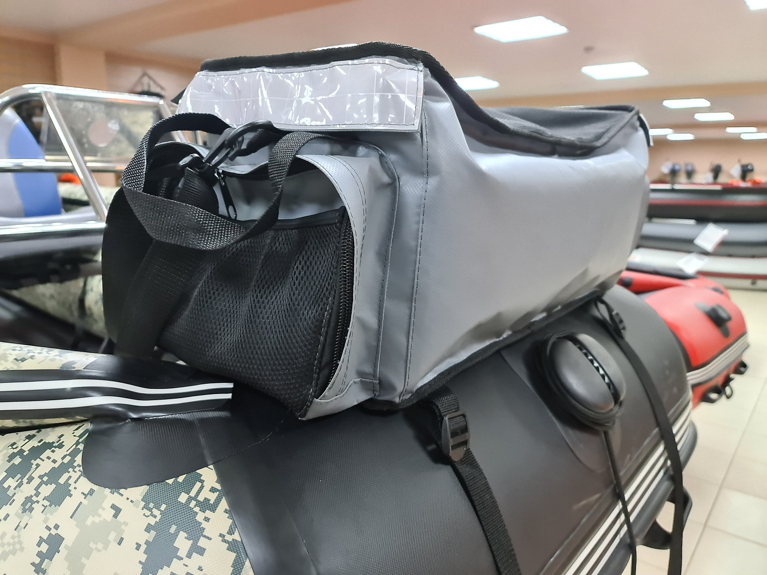 СУМКА ЛЮКС НА БАЛЛОН ДЛЯ ЛОДОК ПВХ 50Х25Х25 СМ в Камышине