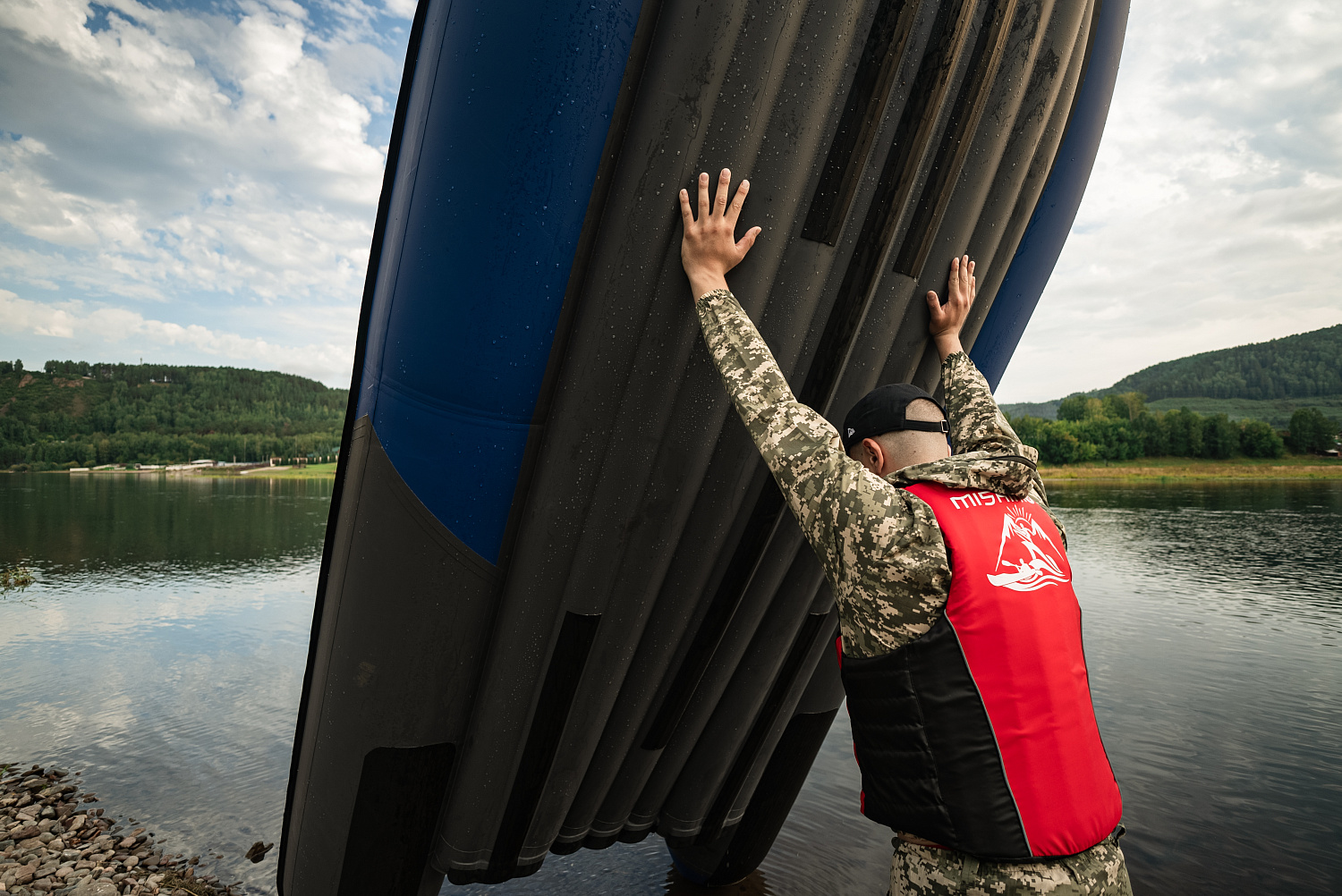 Лодка MISHIMO RIVER FJET PRO 400 под водомет в Камышине