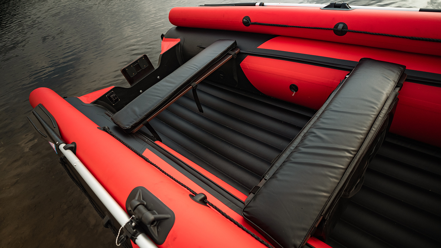 Лодка MISHIMO RIVER FJET PRO 400 под водомет в Камышине